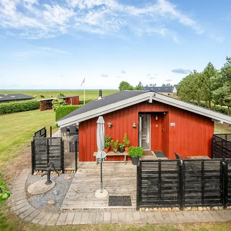 Clea - 250m To The Fjord By Interhome Feriehus